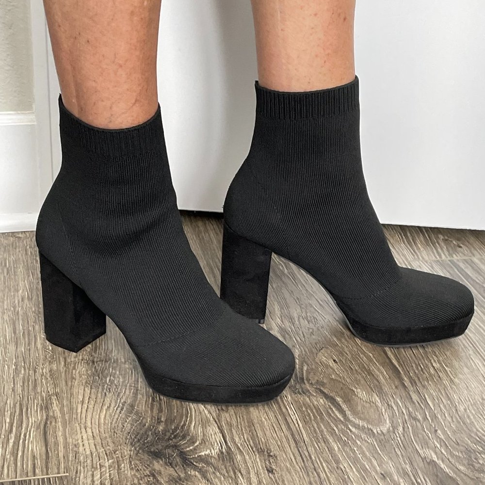 MIA Sock Block-Heel Booties Size 8.5
